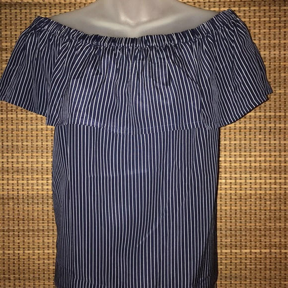 Madewell Silk “Balcony” top - Picture 2 of 6